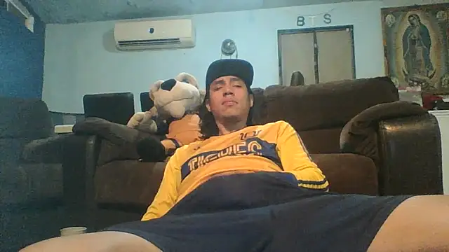 XXX chat uživo modela AlexAlejandro13