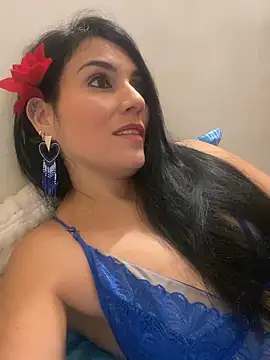 Miaswwe Chat XXX live