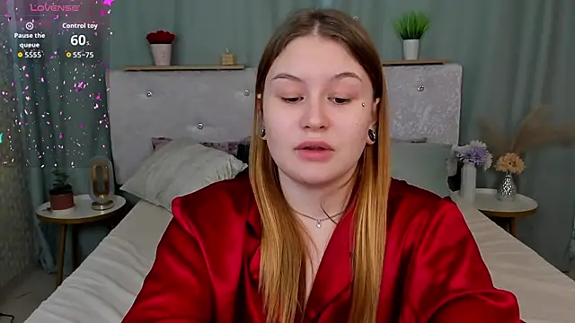 MilanaXHoney Chat XXX live