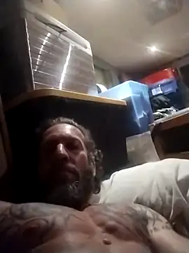 Chatroom XXX en direct de AceticPinscher