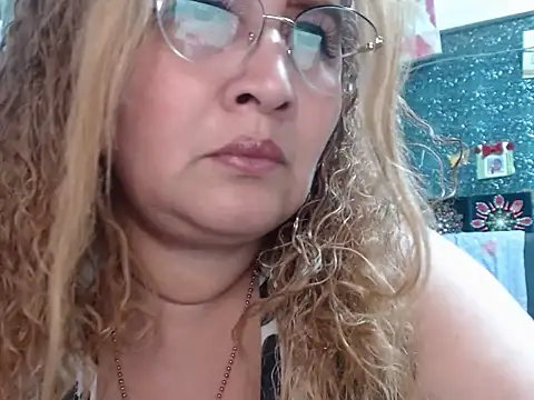 Chat XXX ao vivo de Perla1981--