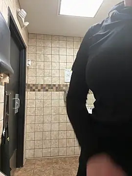 queenkelly1234's Live XXX Chat