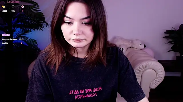 Dark_Moni Adlı Modelin Canlı XXX Sohbeti