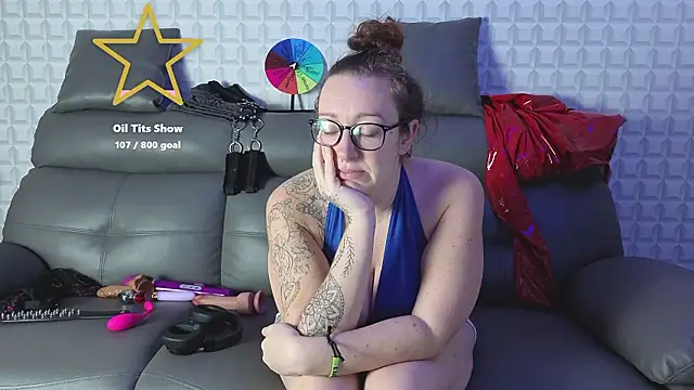 JadeStarUK Chat XXX live