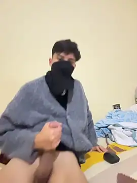 The_moroccan_monster: διαδικτυακό σόου στην κάμερα