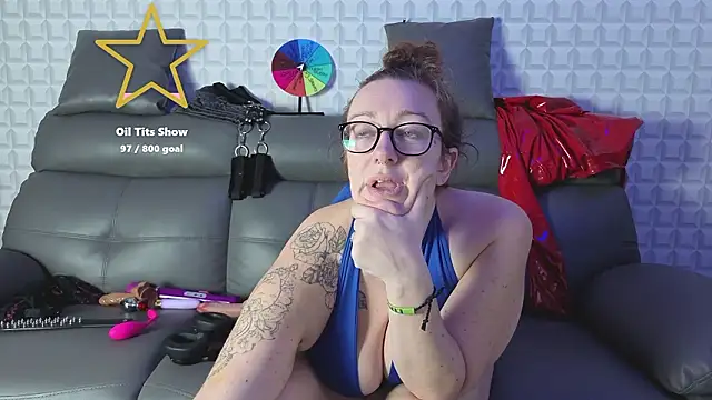 JadeStarUKのライブXXXチャット