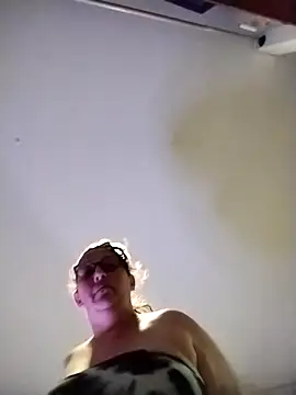 Chat XXX Live _Saraqueen