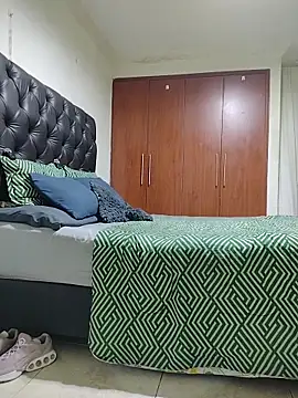 Juanstevan2724: онлайн-секс-чат