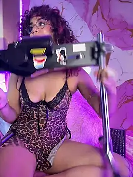 Woo_isDaphne Chat XXX live