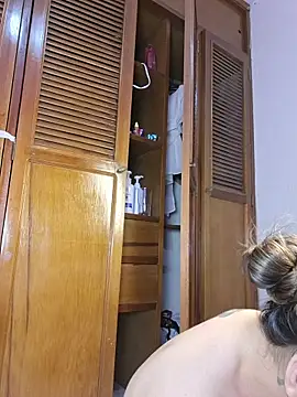 Chat +18 de AmaiaSalvatore ao vivo