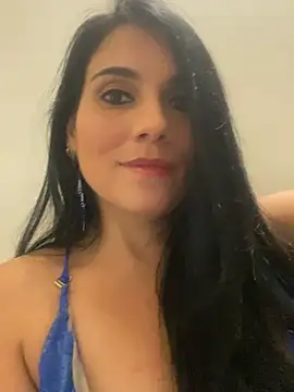 Miaswwe 现场XXX聊天