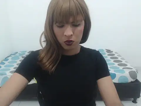 Show de estefania224 na webcam