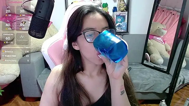 แชท XXX สดของ Maggie_Fox3