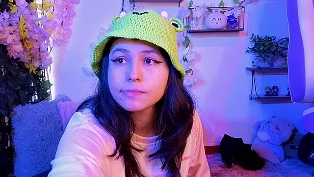 Chat XXX en directo de Eymmy_24