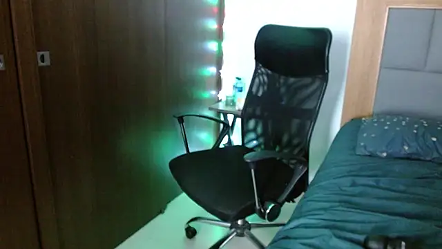 Chat +18 de dannadelacruz ao vivo