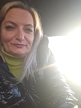 LadyTouchn Live XXX chat