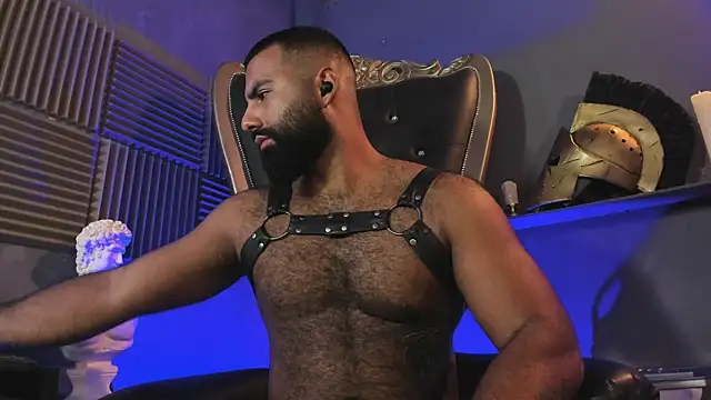 BeardAndrewn Live XXX chat