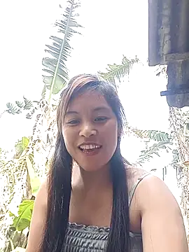 Chat +18 de Alice-567 ao vivo