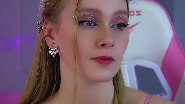 AgataFoxley Chat XXX live