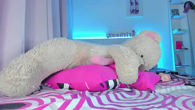 briitany_hot webkamerás műsora