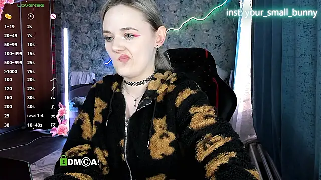 Chatroom XXX en direct de Your_small_bunny