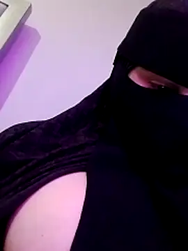 LANA___sexy Adlı Modelin Web Kamerası Şovu