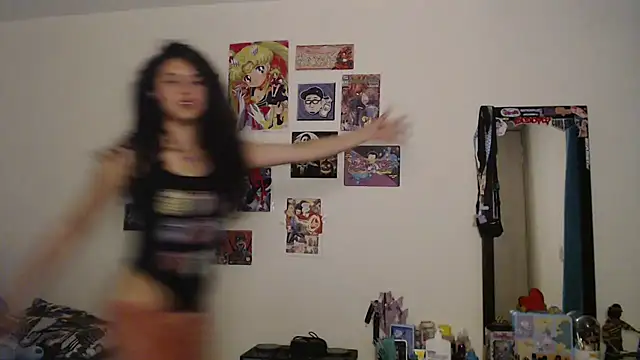 XXX chat uživo modela caramel_doll__