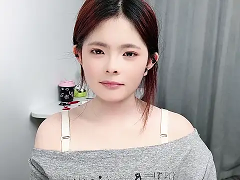 cherry-_-cherry Chat XXX in diretta