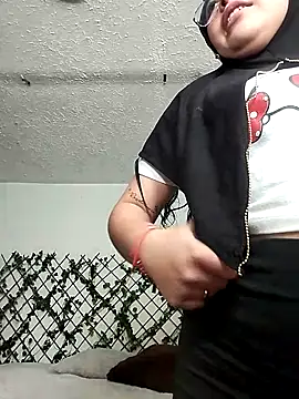 Онлайн чат XXX Elinaax