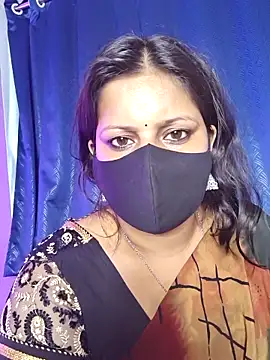 noty_girl2 Adlı Modelin Canlı XXX Sohbeti