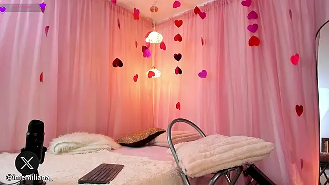 soyemi's Live XXX Chat