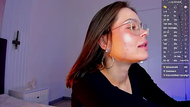 Chat XXX en directo de Kelly_Cuutie