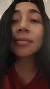 Elowyn Live XXX-chat