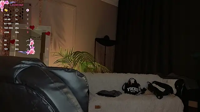 Czat XXX na żywo – Jes_Solar