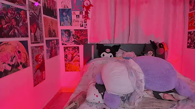 Chat +18 de MissCurvyTop ao vivo