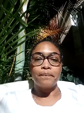 BiiancaEstradaa লাইভ XXX চ্যাট