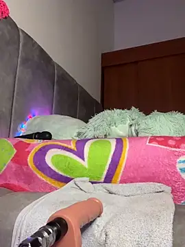 Aly_ix 即時 XXX 聊天