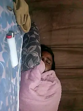 Hellentrans24 Live XXX Chat