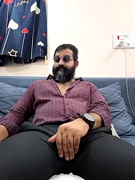 Fun_GuuyのライブXXXチャット