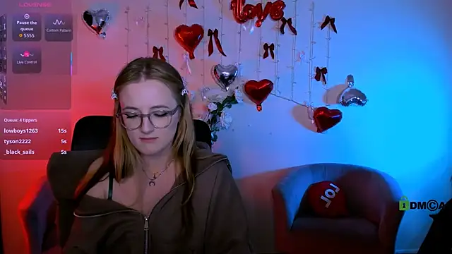 luna_berryy: απευθείας συνομιλία ΧΧΧ