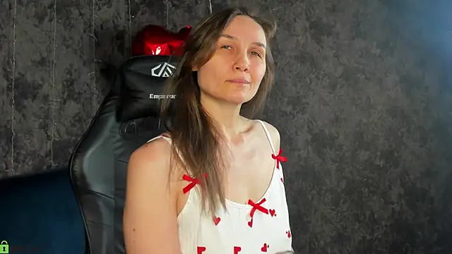 Lillian_White: онлайн-секс-чат