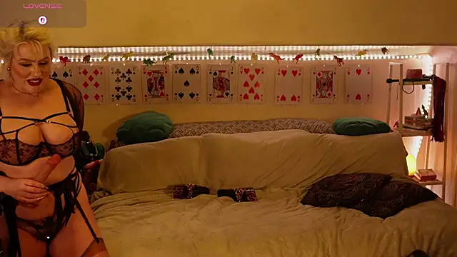 GoddessAlimony's Live XXX Chat