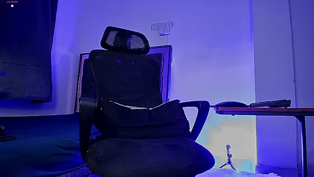 Donathoo1 Adlı Modelin Canlı XXX Sohbeti