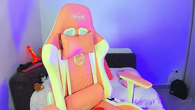 lizy_portman: απευθείας συνομιλία ΧΧΧ