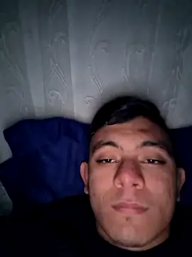 GAY6_ Adlı Modelin Canlı XXX Sohbeti