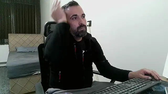 tgltplsr Adlı Modelin Canlı XXX Sohbeti