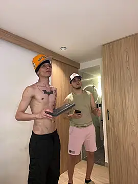 TheBatMansion Chat XXX live