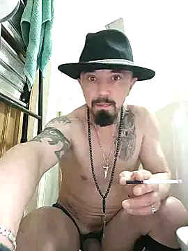 ClonicKaaba – Naživo XXX chat