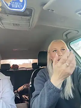 دردشة MerlinDave الجنسية المباشرة