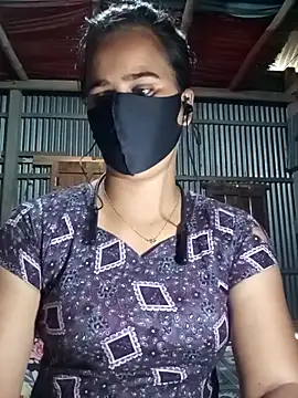 Show modela Sexy-Binita na web-kameri